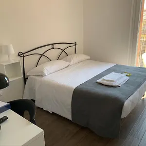 2* Guest house Mambo